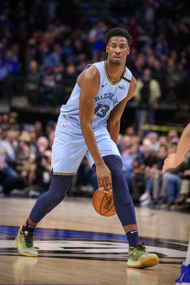 从孟菲斯灰熊加时末段官宣签约到风云突变成都蓉城清晨临场应变，门兴格拉德巴赫止住颓势备战德甲的简单介绍