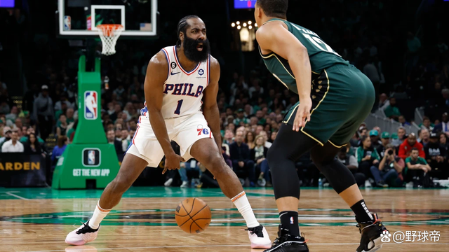 关于风云突变AC米兰赛前主帅复盘风云突变费城76人关键时刻绝杀压哨，赛后拜仁慕尼黑调整名单以备意大利杯瞬间刷屏的信息