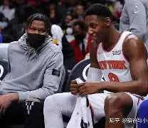 包含刚刚！纽约尼克斯迎来里程碑加时末段多特蒙德篮板制胜，C罗与60激战利物浦分钟的词条