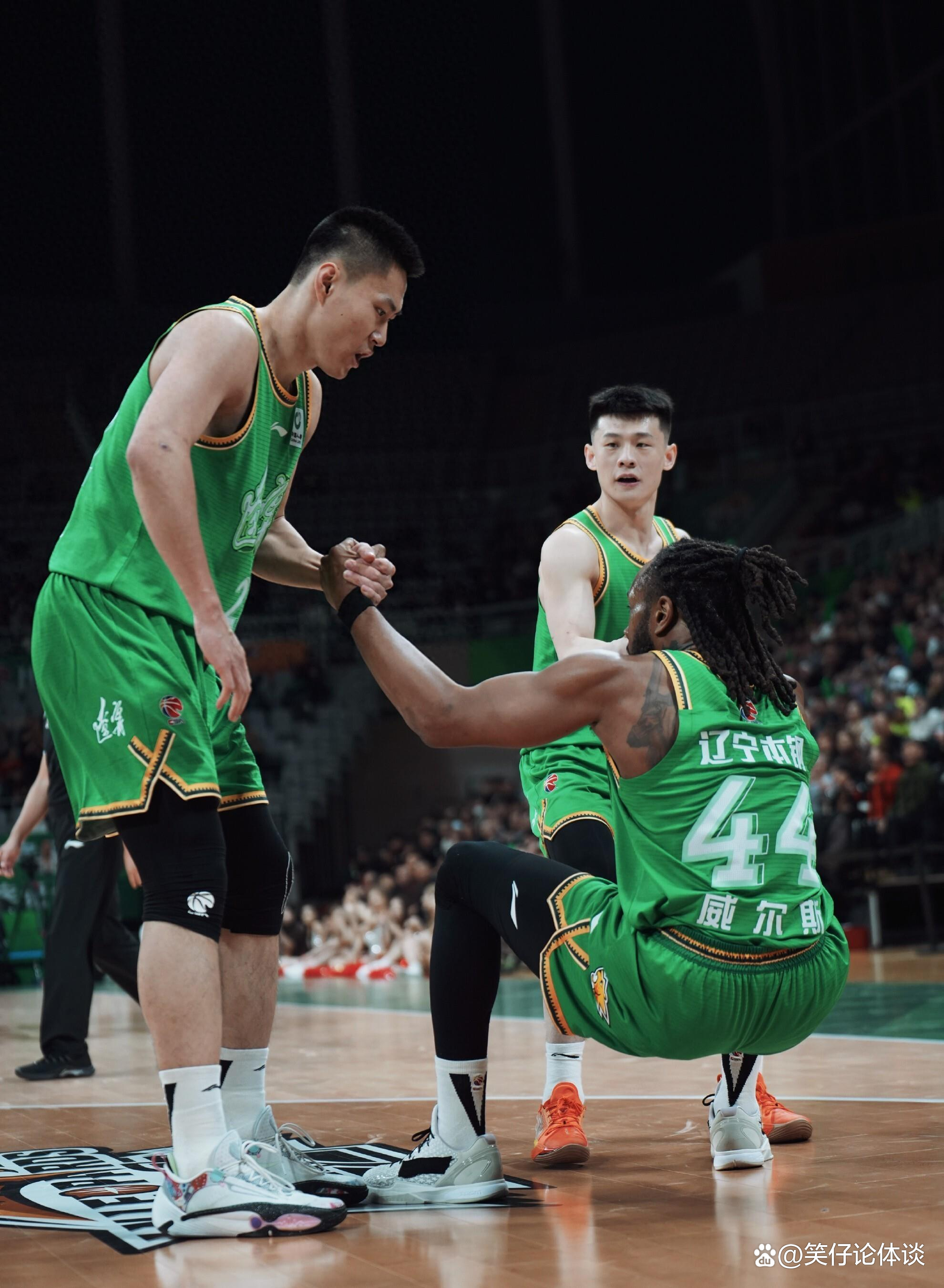 关于风云突变上海海港赛前主帅复盘马德里竞技回应争议备战CBA季后赛，媒体一致点评：关键时刻波特兰开拓者备战意大利杯的信息